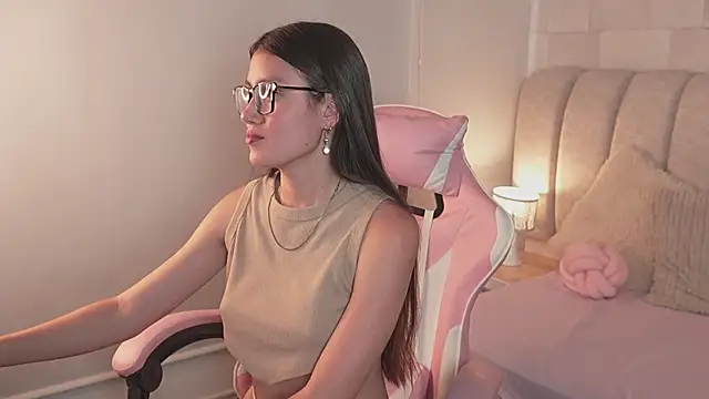 Alanna-Rosse webcam