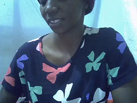 ElianeHot webcam