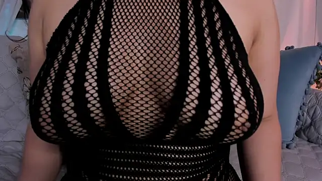 Nicolle_W webcam