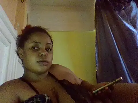 sexychubby22 webcam