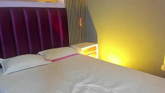 LauraAristizabal webcam