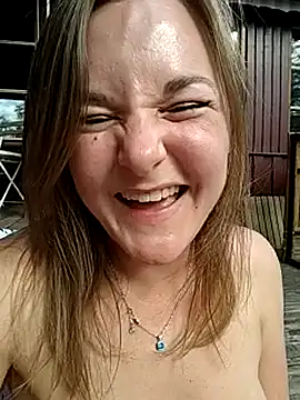 SwedishJennifer webcam