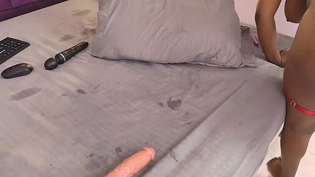 Yasminbrattz webcam