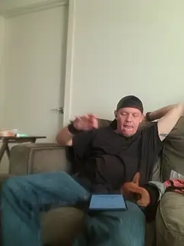 yourMasterisBored webcam