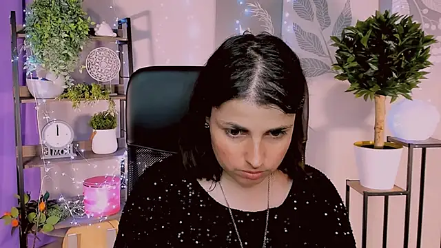 MartaEdams webcam