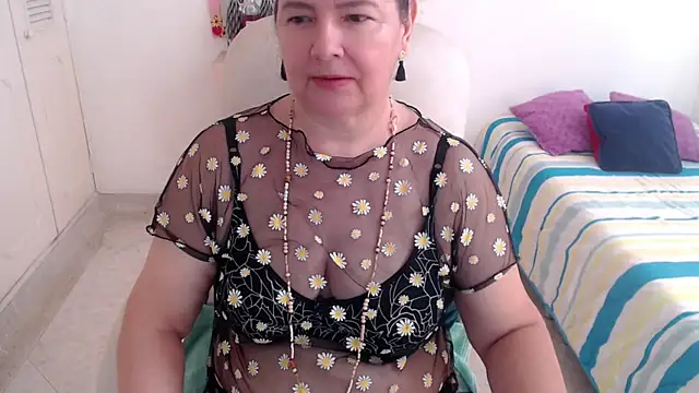 leonela_69 webcam