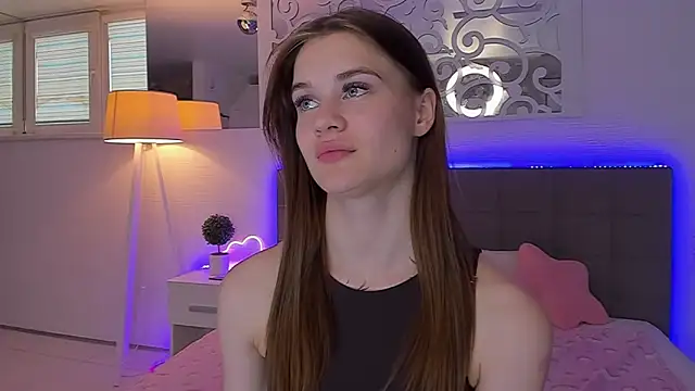 LuisaClover webcam
