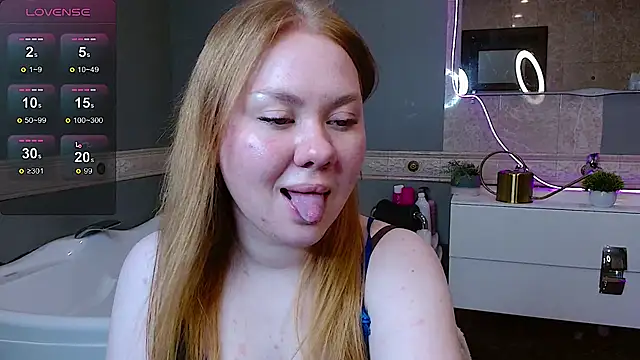 AlexaaBee webcam