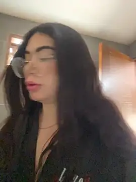 Mia_222 webcam