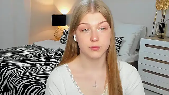 Stella_Light webcam