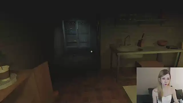 whitecat13 webcam
