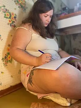 Nenssy555 webcam