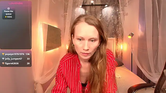 NicoleMiless webcam