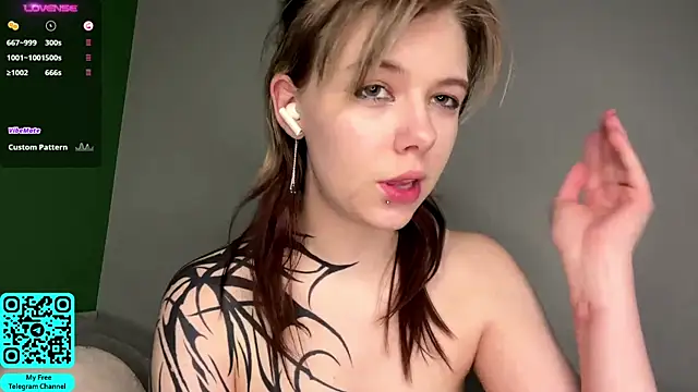 MadalynNosel webcam