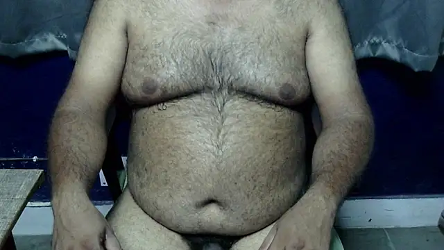 hairysubcub_70 - Hairysubcub_70's free webcam - UK Sex Cams