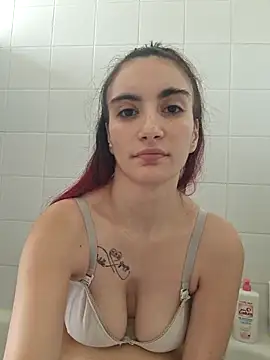 MichouxXxx webcam