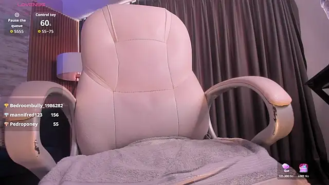 ANGIE-SMITH webcam