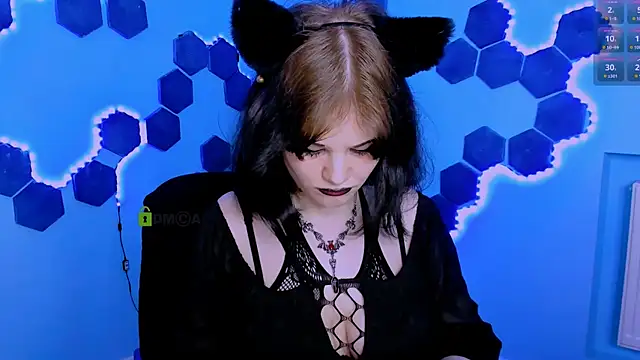 nikki_kiss_ webcam