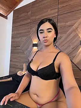 SaraaBellini webcam