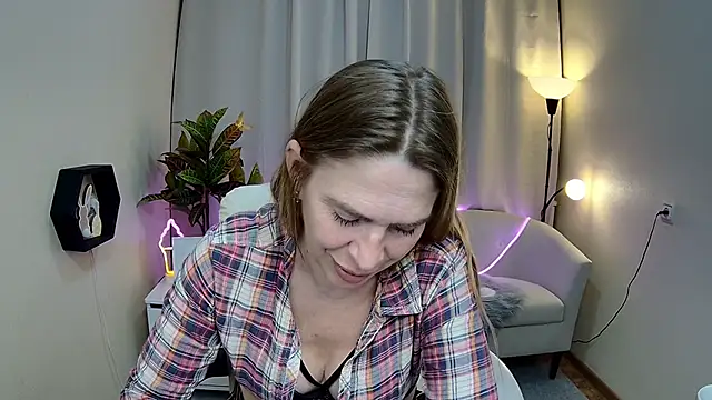 TessaDaybreak webcam