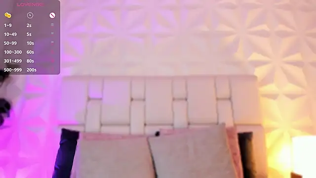 scarlettadams__ webcam