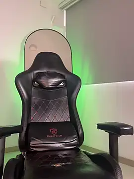 johnjaguar1_ webcam