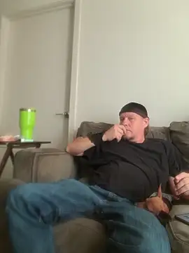 yourMasterisBored webcam