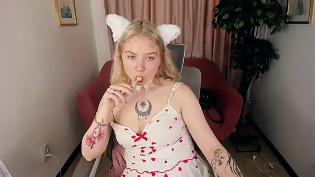 LycorisRed webcam