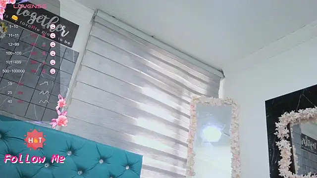 MAARYMOON webcam