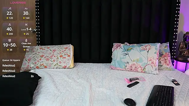 hornybarelylegalgirl webcam