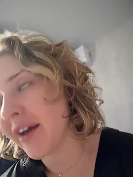 KellyKeler webcam