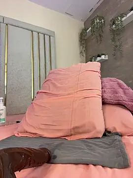 Keirahartz webcam