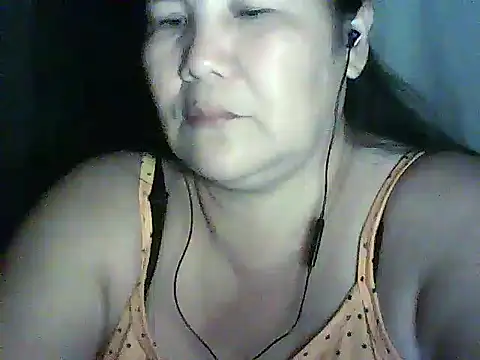 milagrose_rose webcam