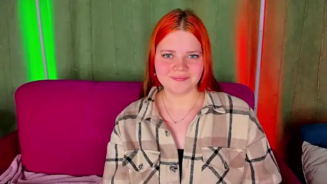 KellyFiery webcam