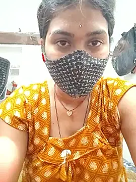 Cut_madhuri webcam