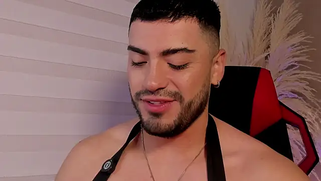 Alexander_Diazz webcam