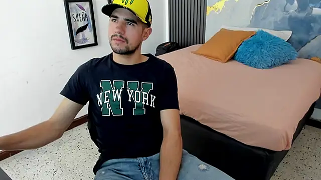 tommy_badboyy webcam