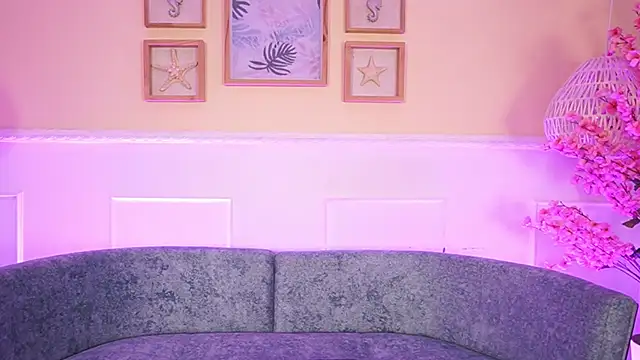 VioletJoness_ webcam
