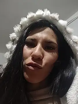 Annitarogers_ webcam