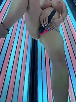 Eva_Pearl