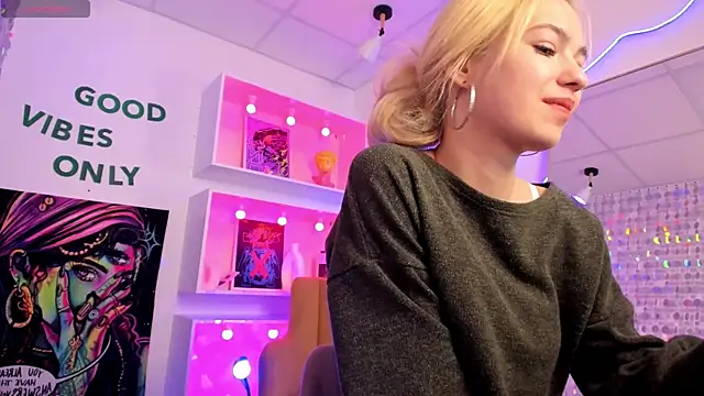 AlysiaSun_ webcam