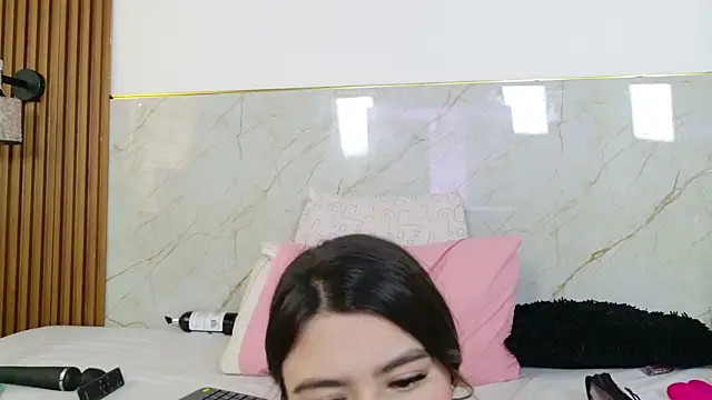 emi_bloom webcam