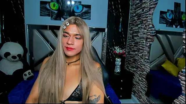 Karina_Cutee webcam