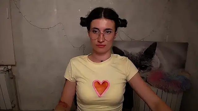 MaryEm976 webcam