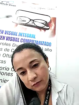 _Dr-Luna_1 webcam