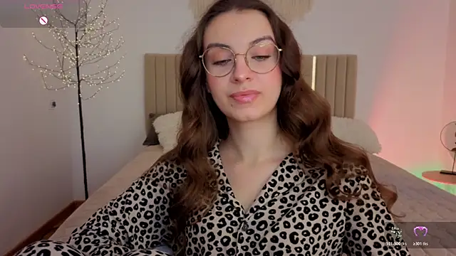 Real_cutie1 webcam