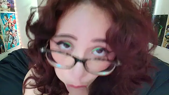 AlannisSweet webcam