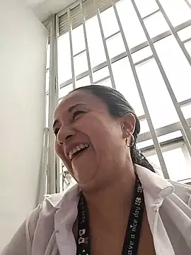 _Dr-Luna_1 webcam