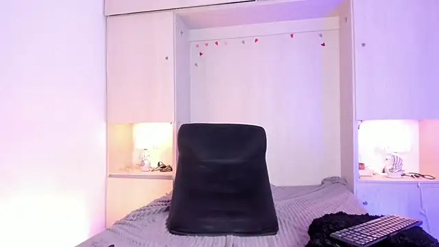 stefannyevans_ - Stefannyevans_'s free webcam - UK Sex Cams