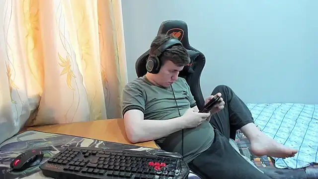 iliaskrislove webcam